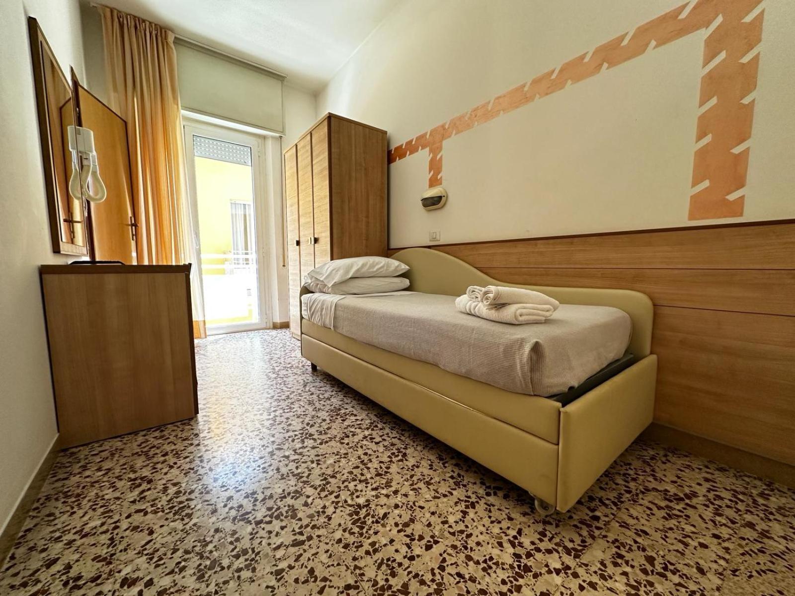 Hotel Ravello Da Lorenzo E Moira Adults Only Rimini Zewnętrze zdjęcie